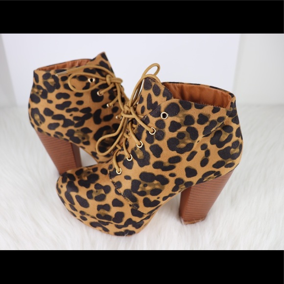 ALLMOND TOE PLATFORM LACE UP HEELS - Picture 2 of 6